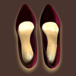 APT.9 Burgundy Velvet Pointed Toe Stiletto Heels Women's Size 9 Elegant Evening